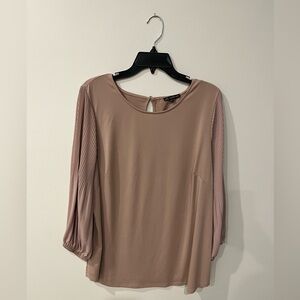 Adrianna Papell Blush Taupe Pleated Peasant Sleeve Top Size 1X